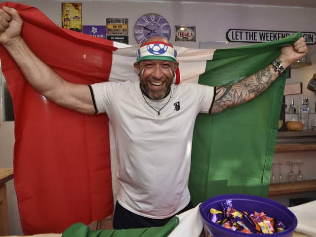Vic Imbriano Echeering on Italy. Pictures: David Lowndes