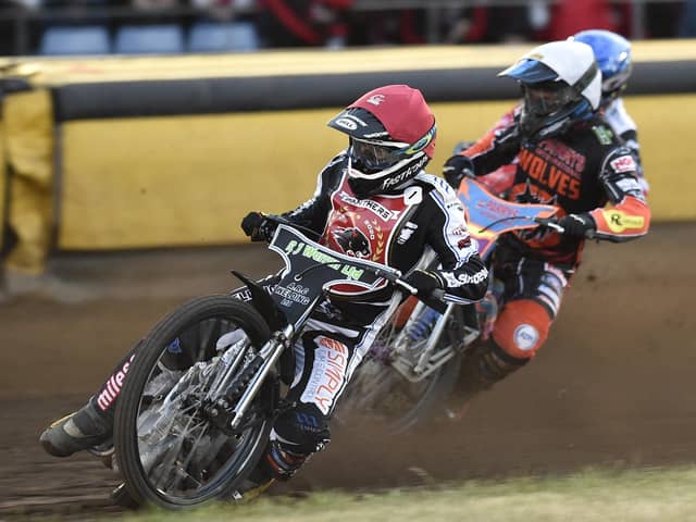 Danny King leads heat six for Panthers against Wolverhampton. Photo: David Lowndes.