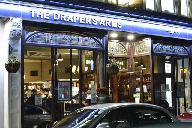 The Draper's Arms
