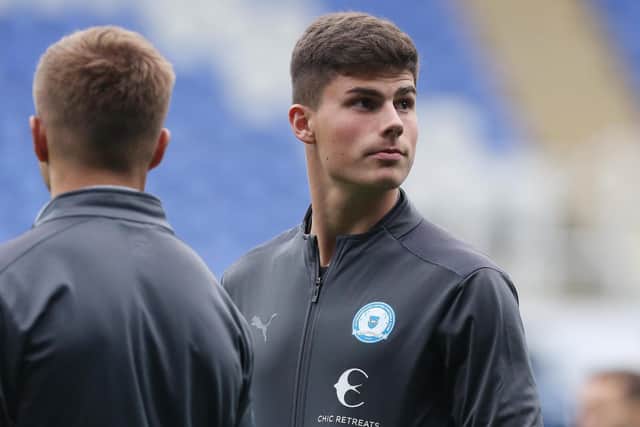 Ronnie Edwards starts. Photo: Joe Dent.