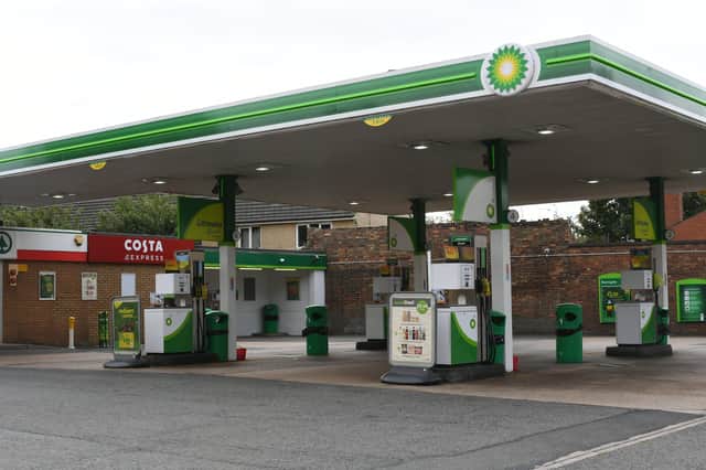 The petrol station is closed today. EMN-210924-121843009