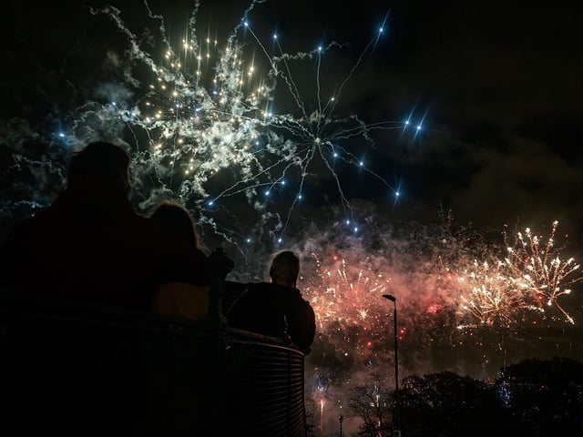 Yaxley Fireworks returns in 2026 but at a new location; Yaxley Football Club. As with in previous years, all funds raised go directly back to Yaxley Scouts & Guides. Gates open at 6pm on Saturday, November 7, with the display taking place at 7pm. Hot drinks and children's drinks will be sold by Yaxley Scouts & Guides. Tickets are priced at £8 for adults and £5 for children.