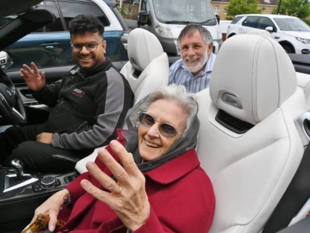 Charlotte Hills pictured being chauffeur driven by Umesh Narshi from Junction 17, with her son Stephen Hills in the back seat (image: David Lowndes/NationalWorld).