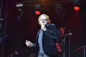 Thousands of music fans had a Simply brilliant evening as big name music stars returned to Peterborough's Embankment.