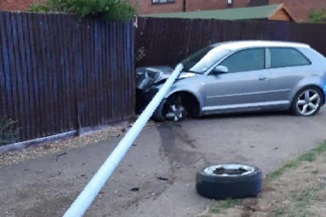 A man has been arrested on suspicion of drink driving after crashing into a lamppost in Gunthorpe.
