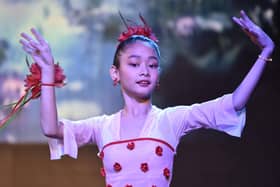 Dancer Ru Zhang