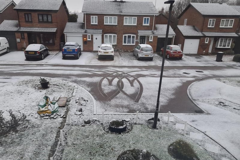 Excellent driving skills or just a bit of winter magic? either way, these interlocking snow hearts are delightful.
