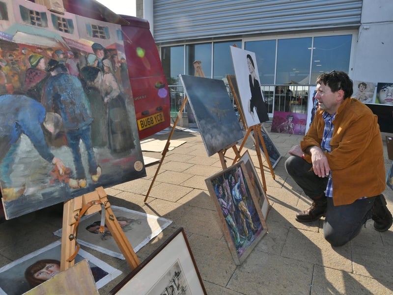 Art trader Simon Smith from Jacatarana