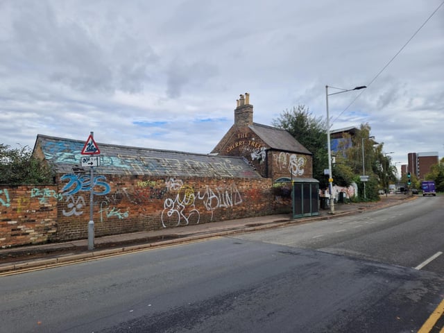 The derelict Cherry Tree pub
