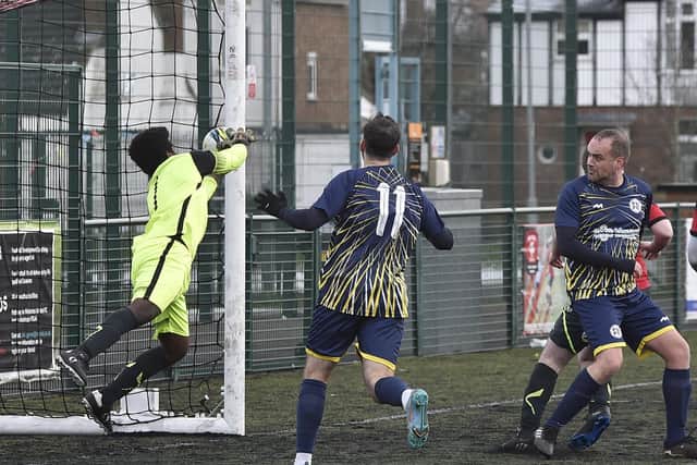 Farcet defend a Netherton reserves team attack. Photo: David Lowndes.