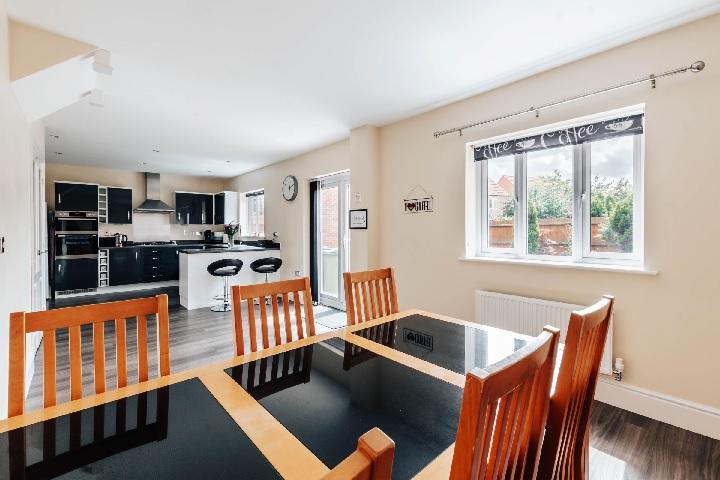 A view of the kitchen and dining area