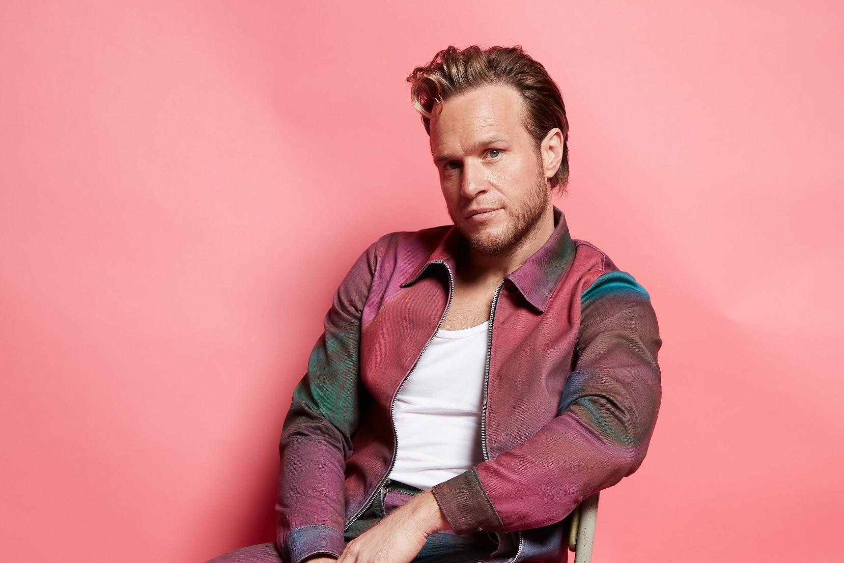 Olly Murs postpones huge show due to throat infection - ‘I’m gutted’