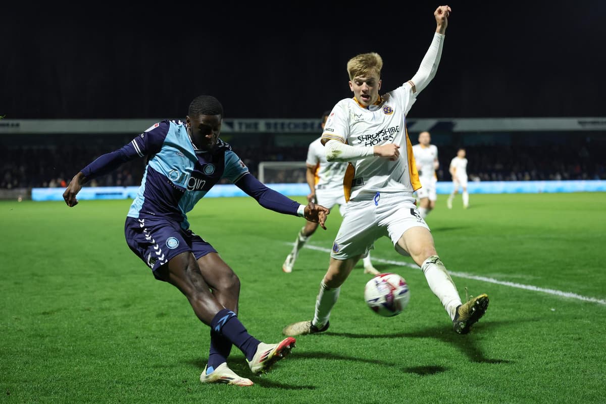 Peterborough United expected to sign Aston Villa centre-back