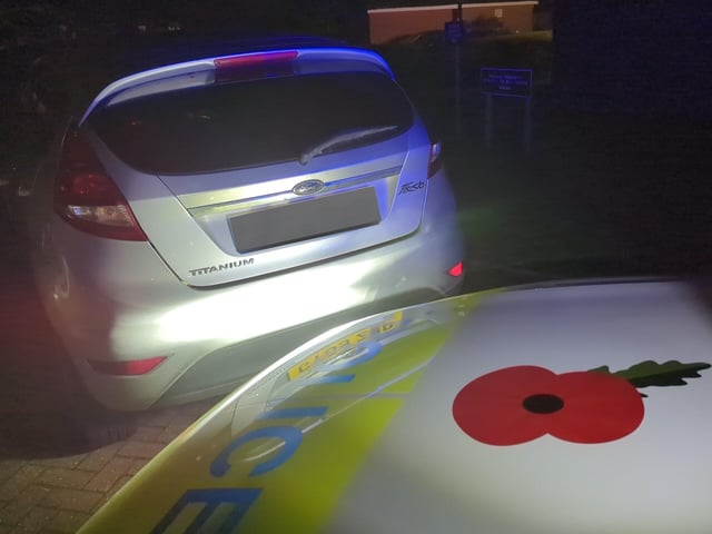 The driver of this vehicle was stopped for having no insurance. The driver had a revoked licence. Vehicle seized and the driver issued traffic offence report.