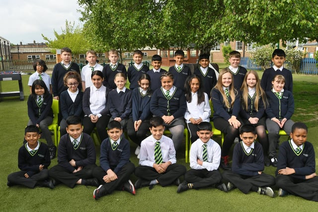 Abbotsmede primary year 6 leavers.