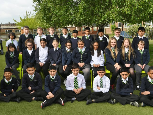 Abbotsmede primary year 6 leavers.