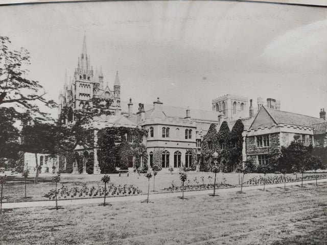 1906 - Peterborough Cathedral and the Bishop's Palace.