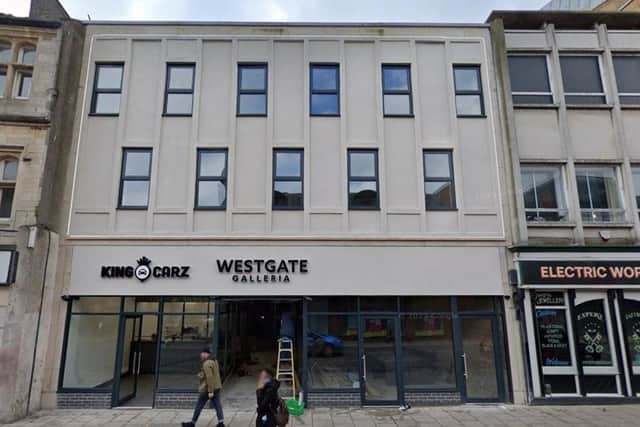 35 Westgate.
