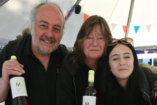 Bob, Jo and Charlie Caracciolo with their wines