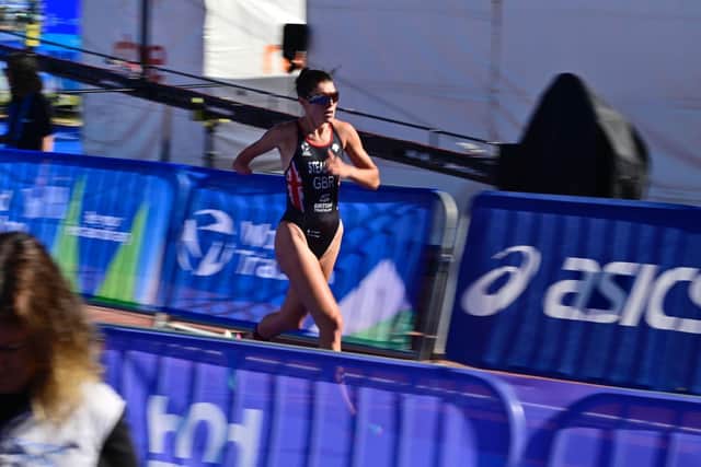 Lauren Steadman completes her Wolrd Championship triathlon in Spain. Photo: KSport Media