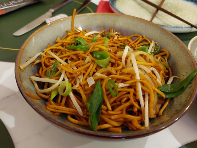 Brad Barnes dines at Fire & Wok in Cowgate, Peterborough city centre