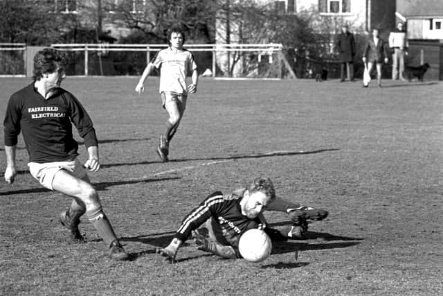 The action shot from the 1981 game between Ancol and Broadgate