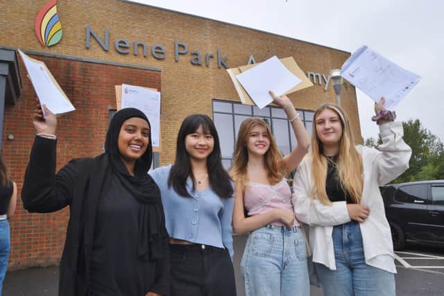 Students Maryam Khan, Bew Pumsalid, Emily Searle and Caitlin Deeks.