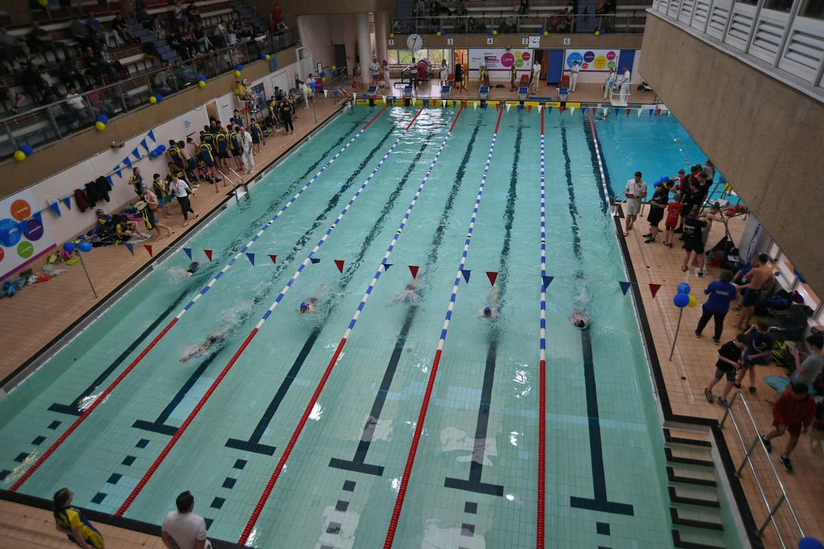 Balga Pool Total cost of building eight lane, 25 metres long indoor swimming pool ...