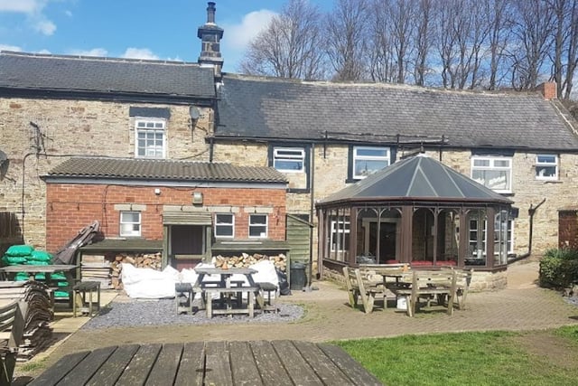 The Miners Arms, Hundall Lane, Hundall, Dronfield, S18 4BS. Rating: 4.6/5 (based on 237 Google Reviews). "Proper pub with roaring fire. Great atmosphere and friendly staff."