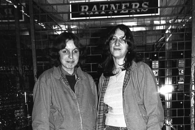 Vicky Simons (left) and her friend Gillian Wheeler.