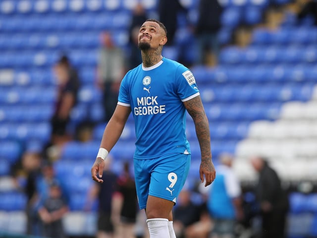 Rating: 71 PACE: 71, SHOOTING: 73, PASSING: 55, DRIBBLING: 68, DEFENDING: 28, PHYSICALITY: 81