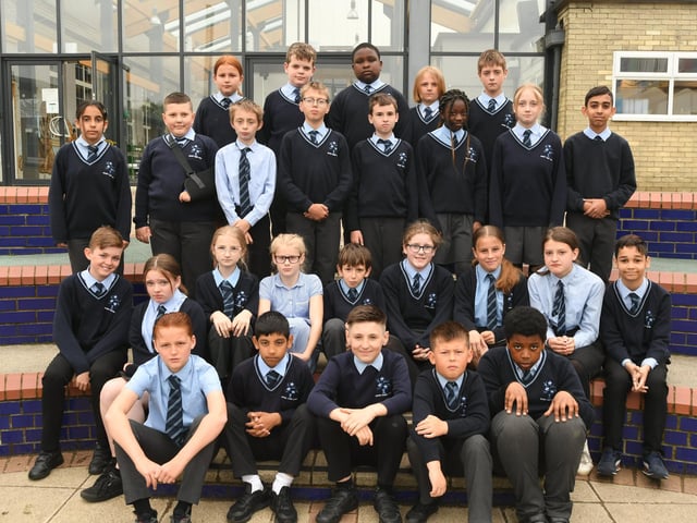 Discovery School year 6 leavers.