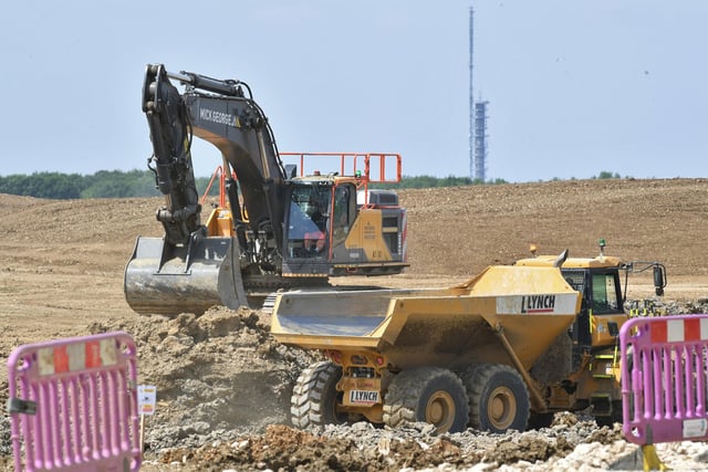Work has begun on the Fletton Folly development as part of the 5000 new homes to be delivered at Great Haddon near Yaxley at the A15. The development will provide 347 new homes.