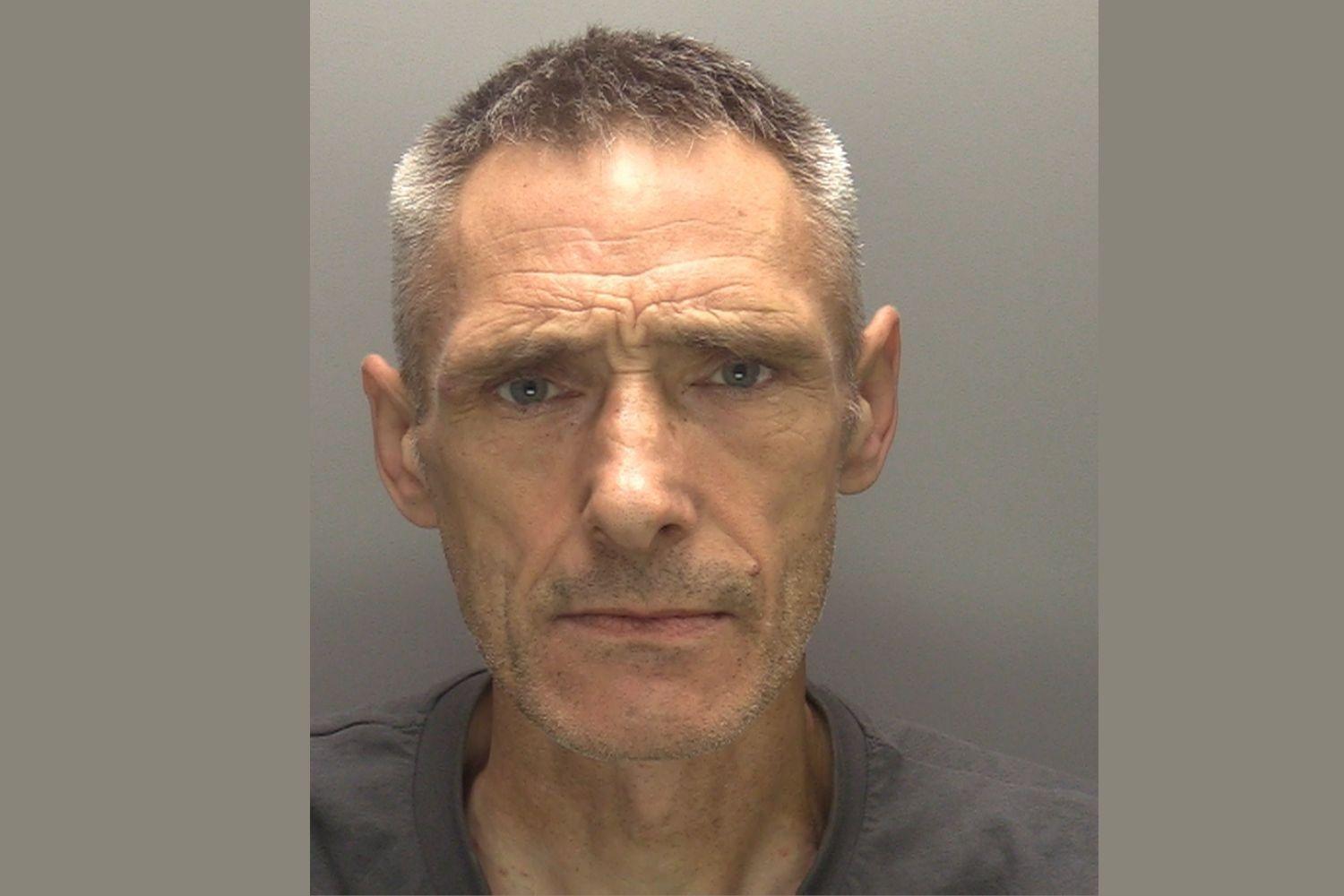 Police appeal to the public for help in tracing wanted man in Spalding