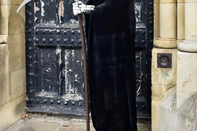 Peterborough Revellers bring Guards Guards! to the Key theatre Studio