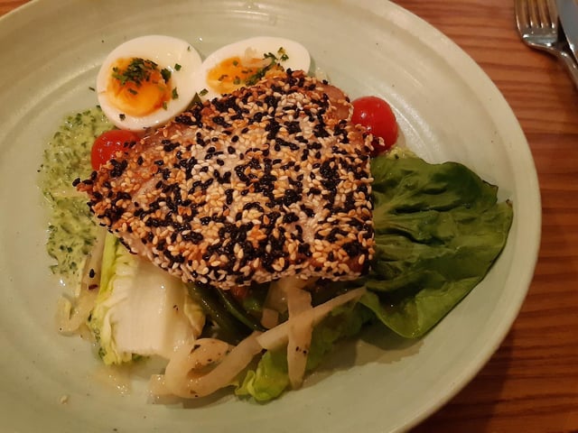 Brad Barnes dines at Côte at Church Street, Peterborough city centre - the Tuna Niçoise