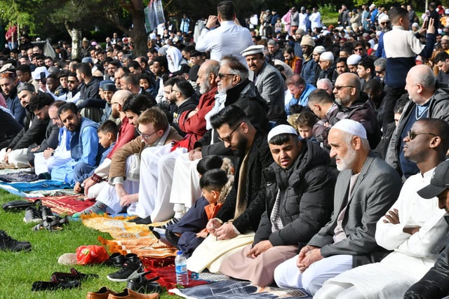 Around 1,000 people celebrated Eid at Central Park