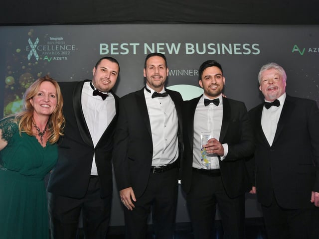 Best New Business sponsor Tracey Richardson from Azets with winners Funnel Boost and Simon Weston