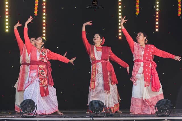 Ritu Ranga Indian Contemporary Dance Group