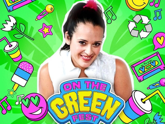 The singer and TV presenter released her first single "Viva La Radio" in 1999.