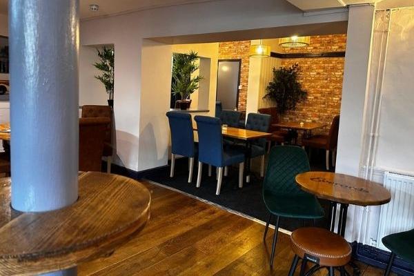 Brad Barnes lunches at The Bull, in Market Deeping