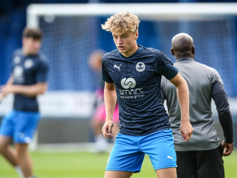 A break out night for the left-back. Has a great engine, got up and down the field, defended very well one-on-one and put some dangerous balls into the box. Should have got an assist but Mothersille could only hit the post. 8.