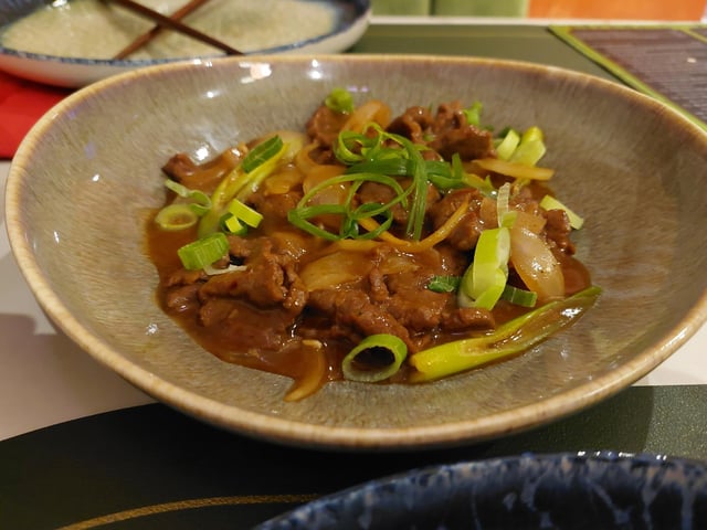 Brad Barnes dines at Fire & Wok in Cowgate, Peterborough city centre