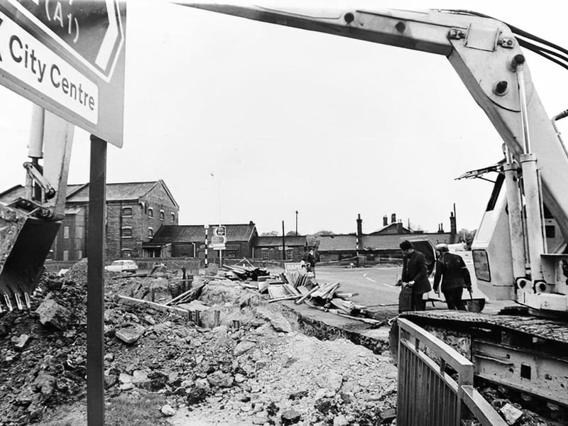 Works taking place on the Queensgate Roundabout 50 years ago