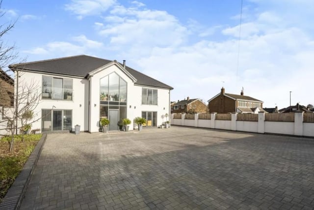 This five bedroom detached house has no asking price available, but due to its size and quality, it can be assumed it won't be cheap! It received 1,310 views in the last 30 days.