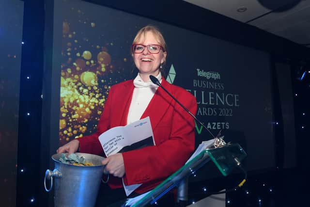 Toastmaster Trudie McGuiness at the Peterborough Telegraph Business Excellence Awards 2022.