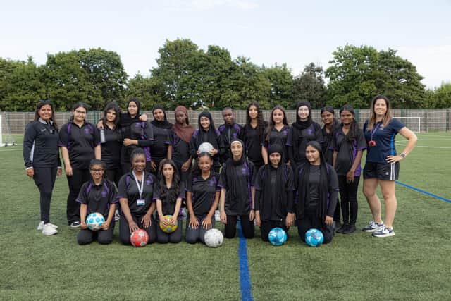 Peterborough students help shape national PE guidance for Muslim Girls.