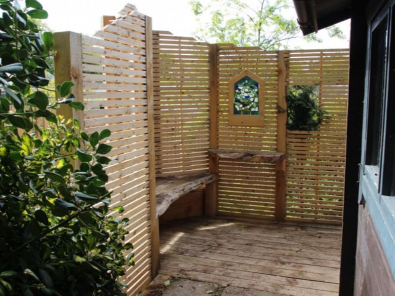 Outside the cabin there are plenty of beautiful design touches and places to sit and relax.