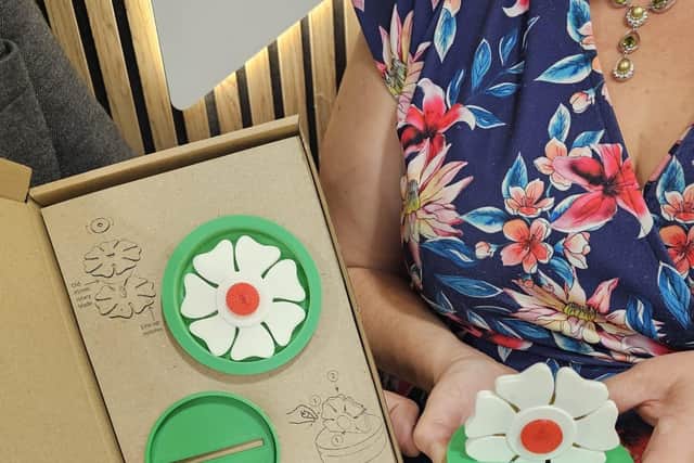 The Bella Thread Cutter made entirely from reclaimed materials