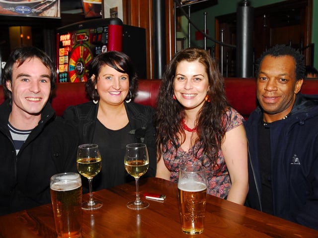 A night at O'Neill's, Broadway, in 2008
